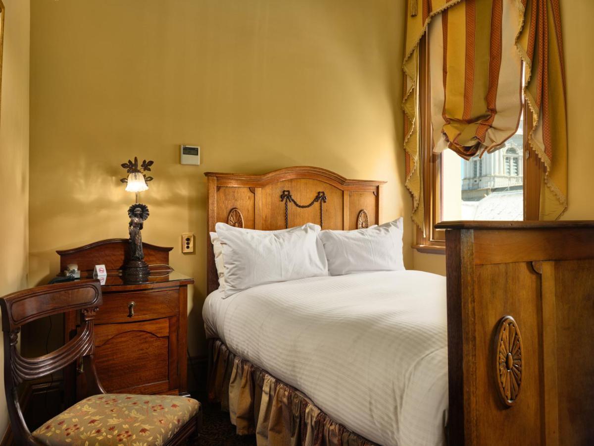 Craig'S Royal Hotel Μπάλαρατ Εξωτερικό φωτογραφία A room at the hotel